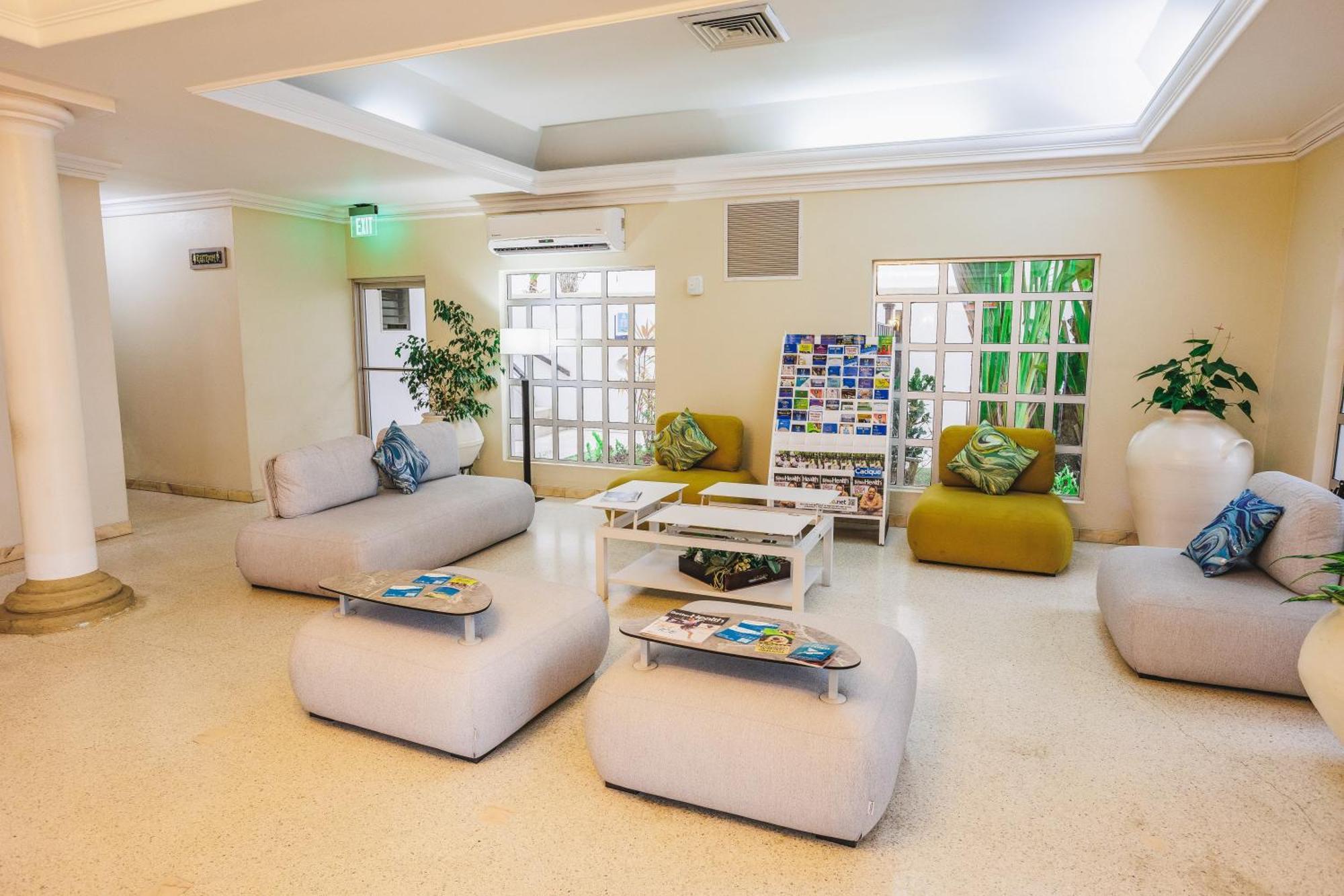 Blue Horizon Hotel Rockley Екстериор снимка