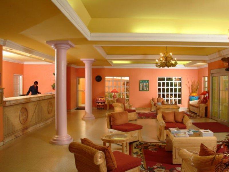 Blue Horizon Hotel Rockley Екстериор снимка
